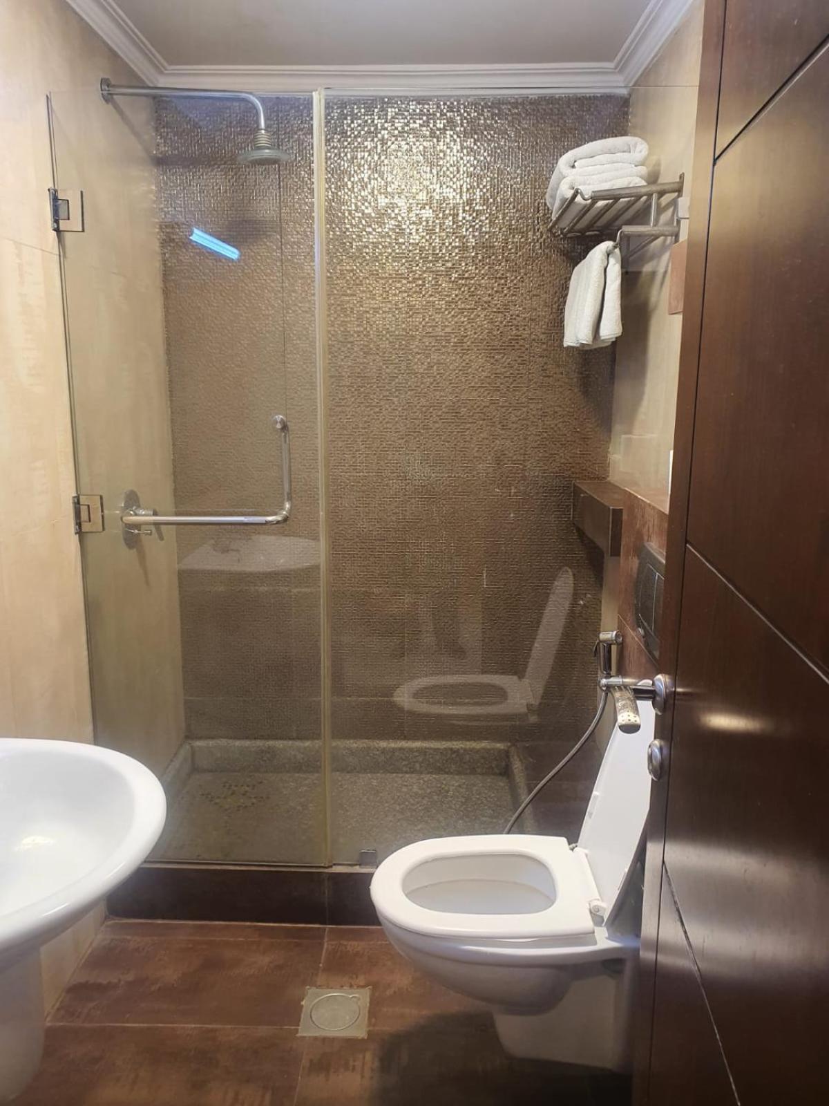 Aghadeer Hotel Амман Экстерьер фото