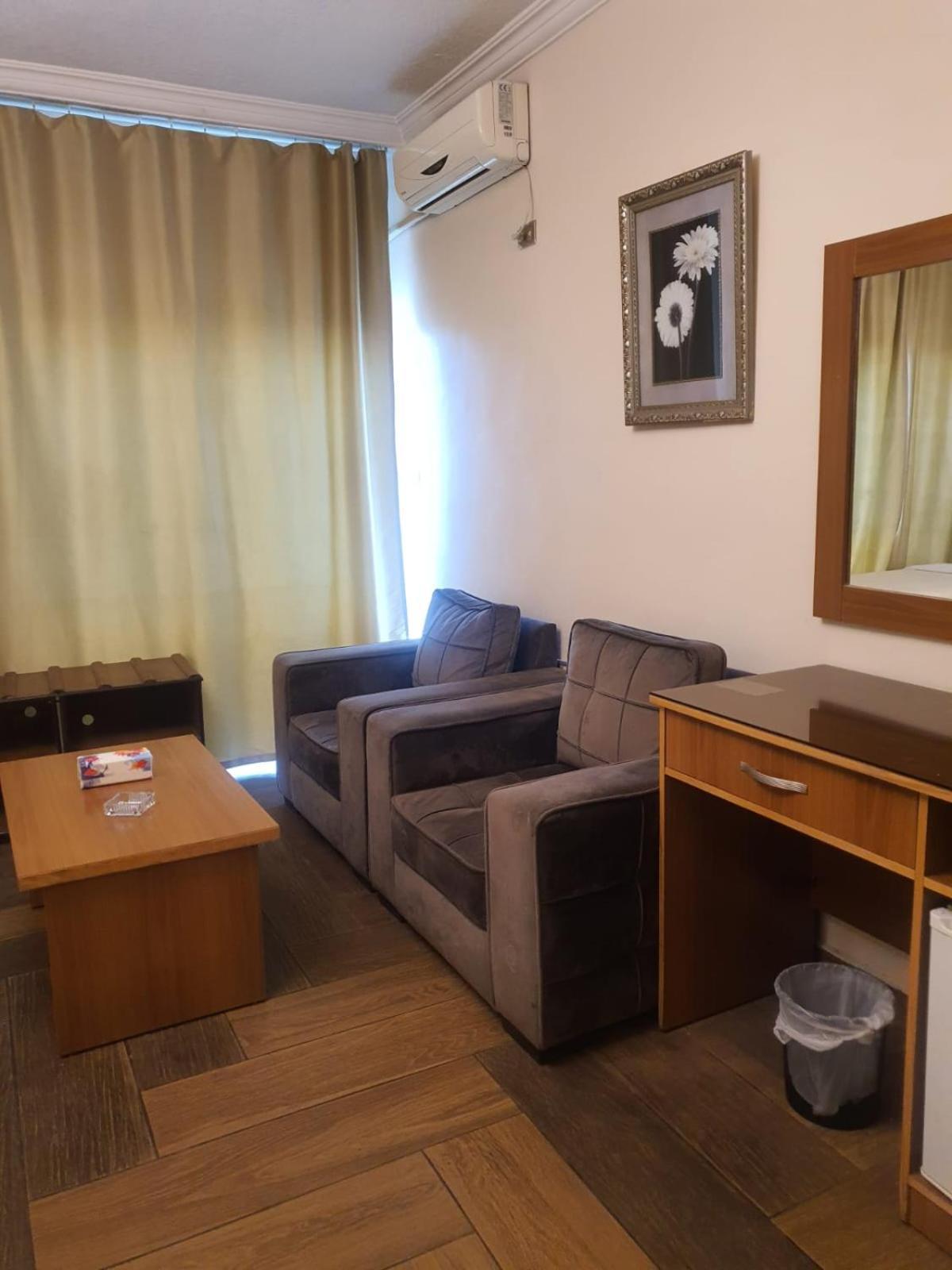 Aghadeer Hotel Амман Экстерьер фото